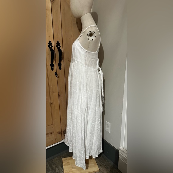 100% Linen Made in Italy White Sleeveless Maxi Tie Back Dress - Picture 5 of 7